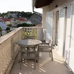 New Modern Apartment *