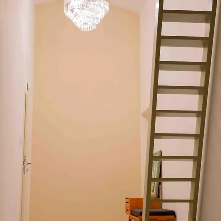 New Modern Apartment
