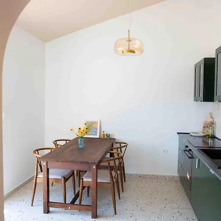 New Modern Apartment *